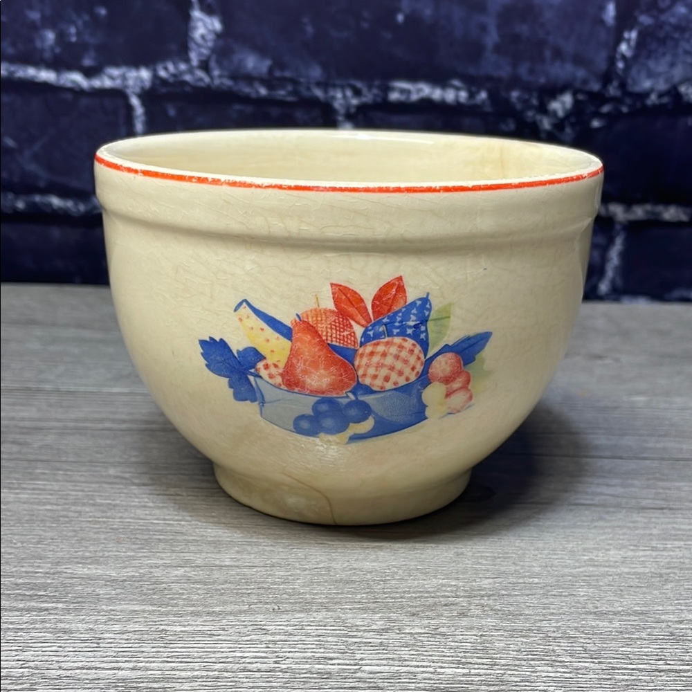 Universal Cambridge Calico Fruit Bowl